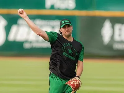 Trevor Bauer se integra a las Estrellas Orientales en Lidom