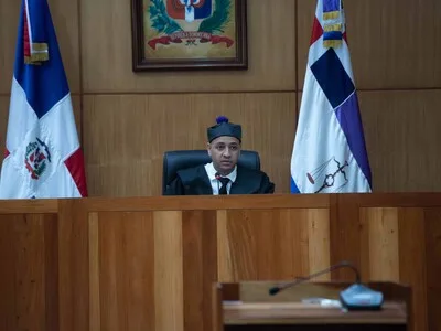Inicia juicio preliminar por red de sobornos en instituciones estatales