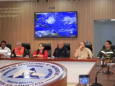 COE mantiene 18 provincias en alerta por incidencia de lluvias