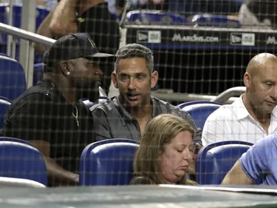 Jorge Posada revela distanciamiento con la directiva de los Yankees