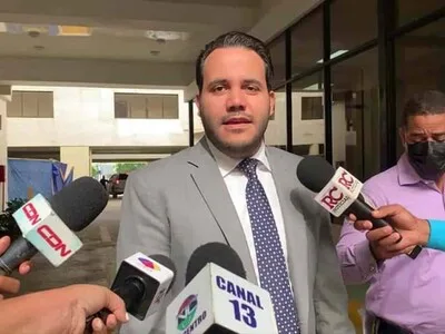 Rogelio Genao abandona el PRSC tras fallido intento por Secretaría General