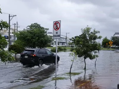 Más de un millón de estudiantes quedan sin clases por las lluvias